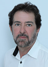 Foto de HELIO BERNARDES
