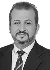 Foto de OMAR LOUREIRO
