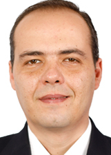 Foto de DR ERIC REGADAS