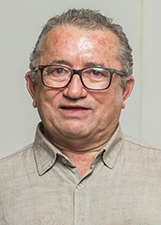 Foto de POETA PAULO DE CARVALHO