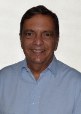 Foto de PETRÔNIO SPINELLI