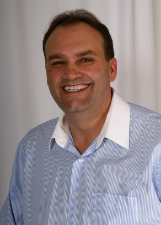Foto de DR. CARLOS DE ANTONI