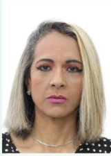 Foto de YARA NEVES